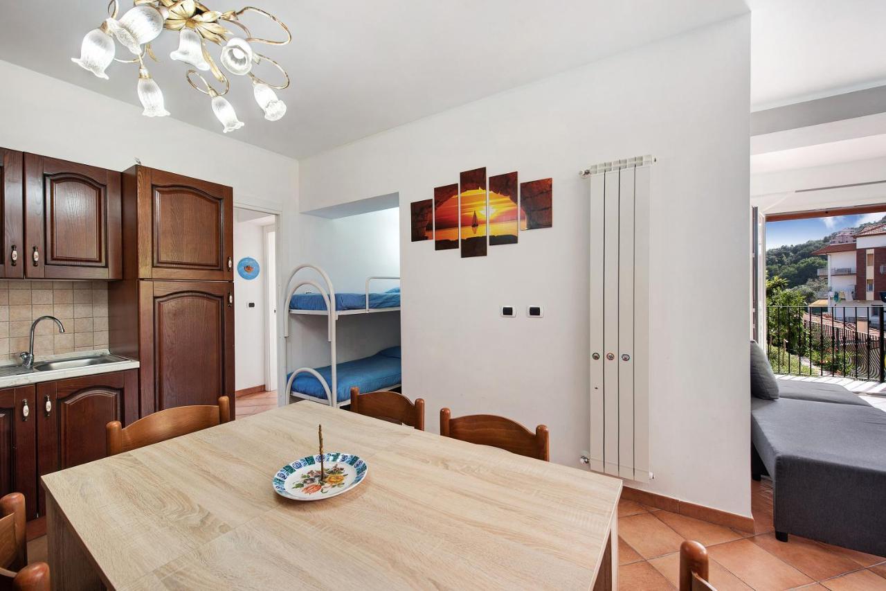 Ferienwohnung Esclusiva Terrazza Vista Porto Varraze Exterior foto